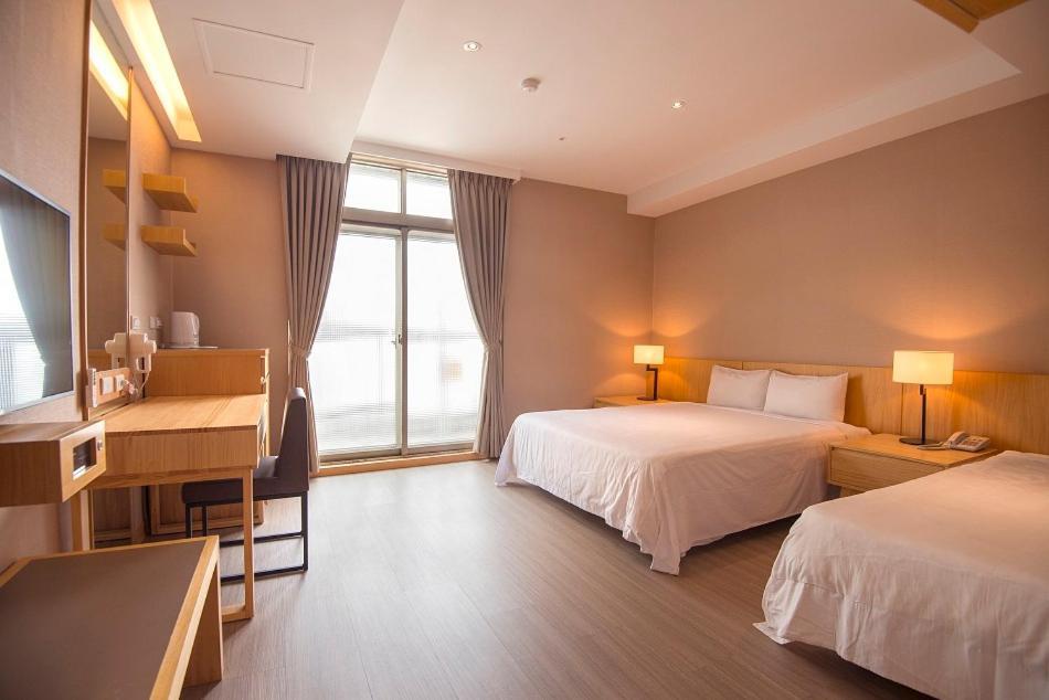 Asia Emperor Hotel Tainan Luaran gambar